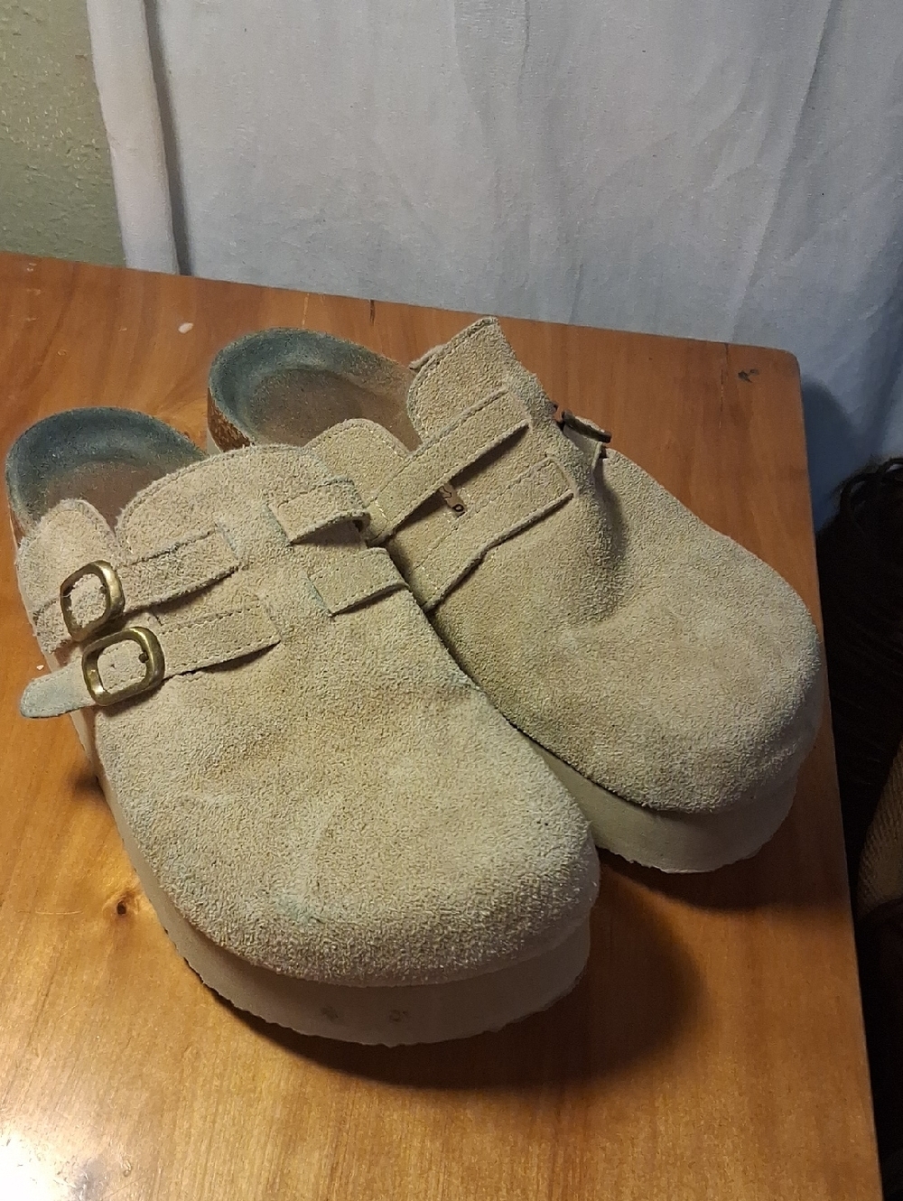 Project Cloud Memeory Foam Beige Suede Slip-On Clog Mules with Buckles Size 10